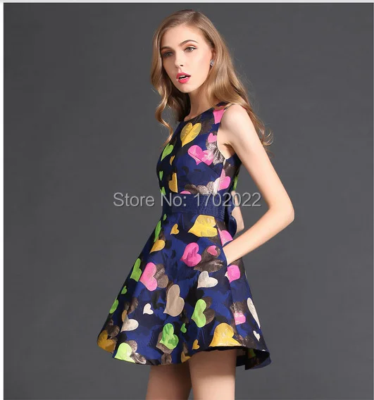 Fashion High Quality Women's Summer Dress Slim O-neck Sleeveless Tank Heart Pattern Back Bow Print One-piece Casual Dresses
Fashion High Quality Women's Summer Dress Slim O-neck Sleeveless Tank Heart Pattern Back Bow Print One-piece Casual Dresses