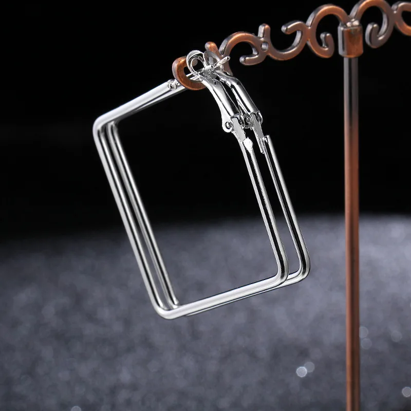 Charming Wholesale Punk 1 Pair Of Large Square Smooth Smooth Large Earrings Pure Square Earrings Big Pendant Earrings For Women
Charming Wholesale Punk 1 Pair Of Large Square Smooth Smooth Large Earrings Pure Square Earrings Big Pendant Earrings For Women
