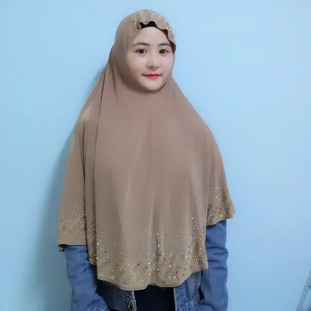 H1065 latest big size muslim hijab with crystals rhinestone,fast delivery,assorted colors
H1065 latest big size muslim hijab with crystals rhinestone,fast delivery,assorted colors
