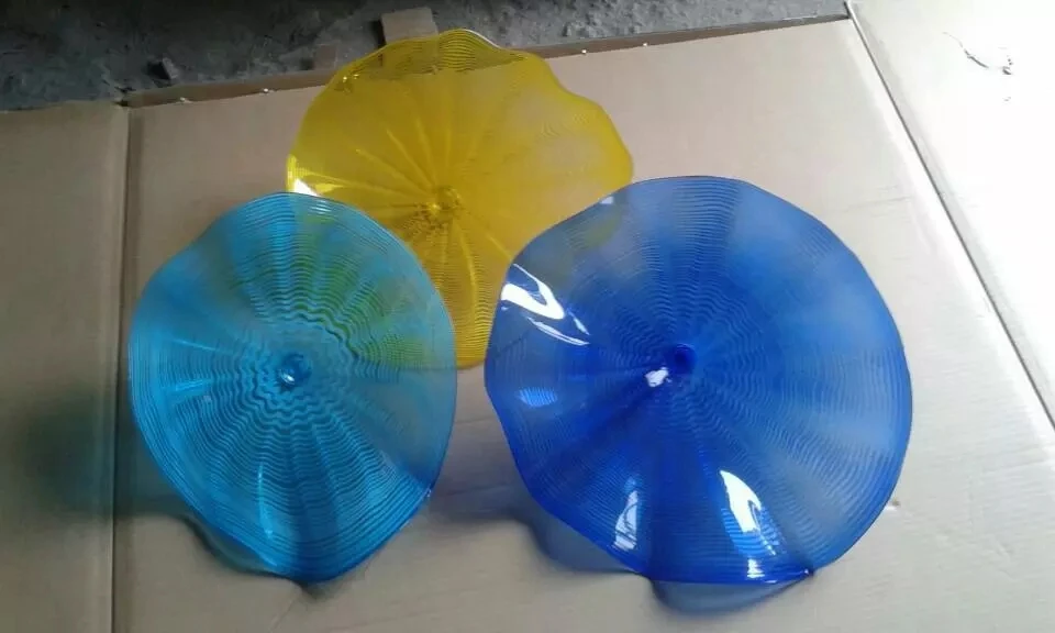 Flower Plates Wall Art Italian Style Blown Glass Hanging Plates Wall Art Decor Murano Glass Plate for Living Room Dining Room
Flower Plates Wall Art Italian Style Blown Glass Hanging Plates Wall Art Decor Murano Glass Plate for Living Room Dining Room