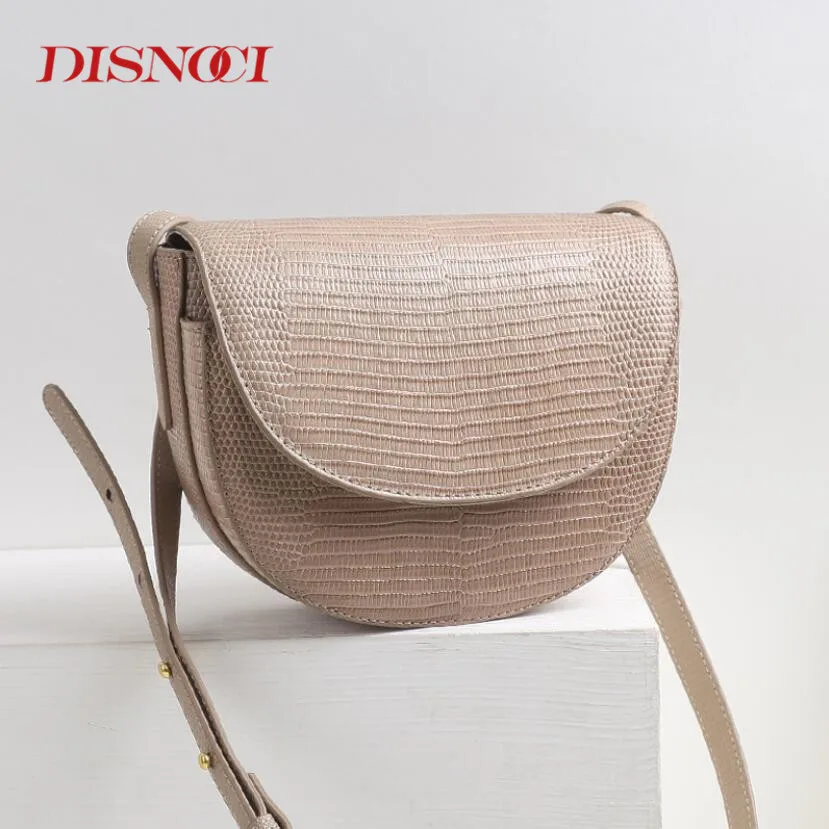 Retro Leather Saddle Bag New Trend Genuine Leather Lizard Pattern Women Shoulder Bag Small Messenger Luxury Design Diagonal Bag
Retro Leather Saddle Bag New Trend Genuine Leather Lizard Pattern Women Shoulder Bag Small Messenger Luxury Design Diagonal Bag