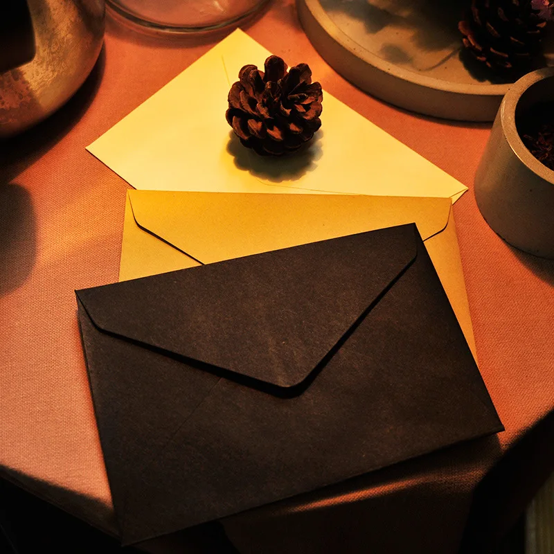 Kraft Paper Envelope Minimalistic Creative Blank Vintage Postcard Envelope Black Envelope 10pcs/lot 11.4*16.2cm
Kraft Paper Envelope Minimalistic Creative Blank Vintage Postcard Envelope Black Envelope 10pcs/lot 11.4*16.2cm