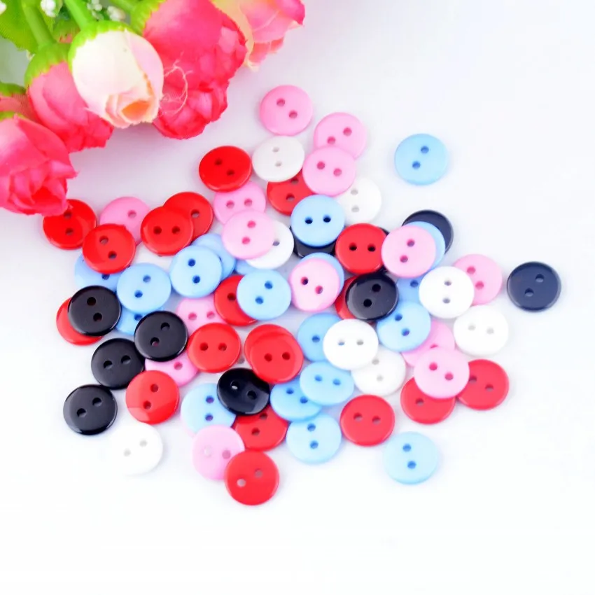 

Free Shipping 100Pcs plastic Round 2 Holes Buttons Mixed Painted Design Decoration Clothing Accessories Sewing Buttons 11mm