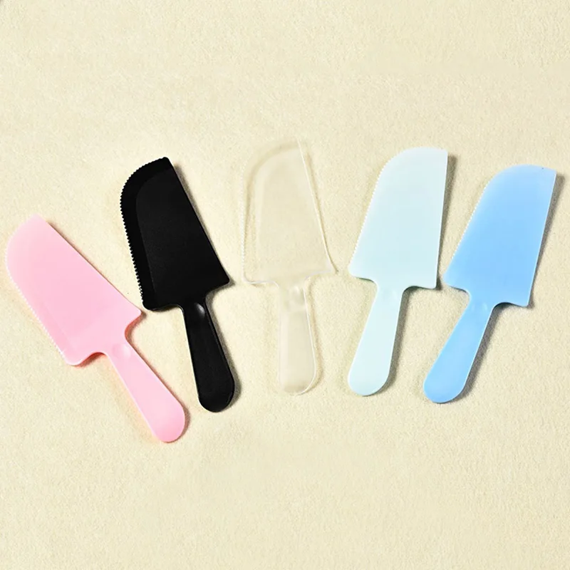 New Sale Popular Plastic Spatula Fondant Pastry Cutter Cake Cream Knife Softer ice Frost Spreader diy Tool
New Sale Popular Plastic Spatula Fondant Pastry Cutter Cake Cream Knife Softer ice Frost Spreader diy Tool