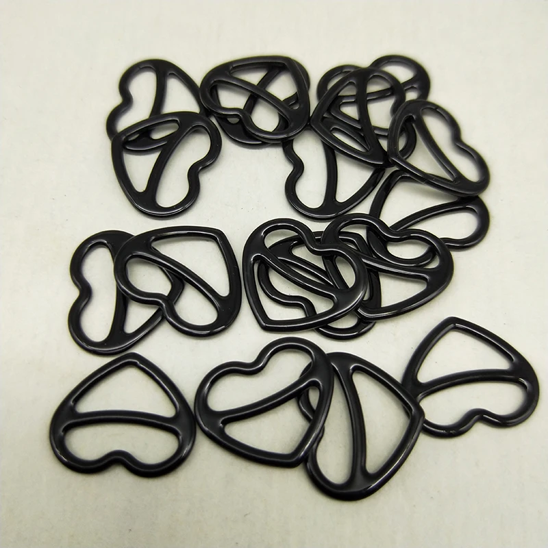 Heart shape Bra material PP metal bra strap hooks Nylon Coated Lingerie 12 mm 12 pcs/lot
Heart shape Bra material PP metal bra strap hooks Nylon Coated Lingerie 12 mm 12 pcs/lot