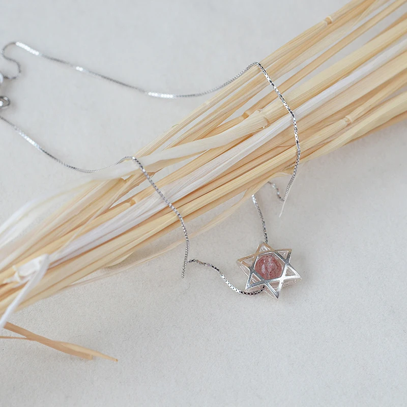 MEYRROYU Ladies Clavicle Chain Hexagonal Star Crystal Pendant Necklace Fashion Sweet Engagement Necklace Jewelry
MEYRROYU Ladies Clavicle Chain Hexagonal Star Crystal Pendant Necklace Fashion Sweet Engagement Necklace Jewelry