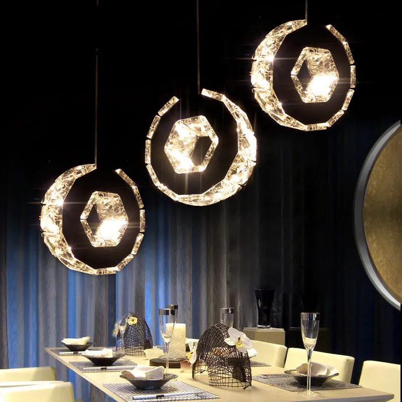 Modern Creative Chrome Panel with LED K9 Crystal Round Ring / Diamond Pendant Lights for Cafe Bar Living Room Lighting Fixture
Modern Creative Chrome Panel with LED K9 Crystal Round Ring / Diamond Pendant Lights for Cafe Bar Living Room Lighting Fixture