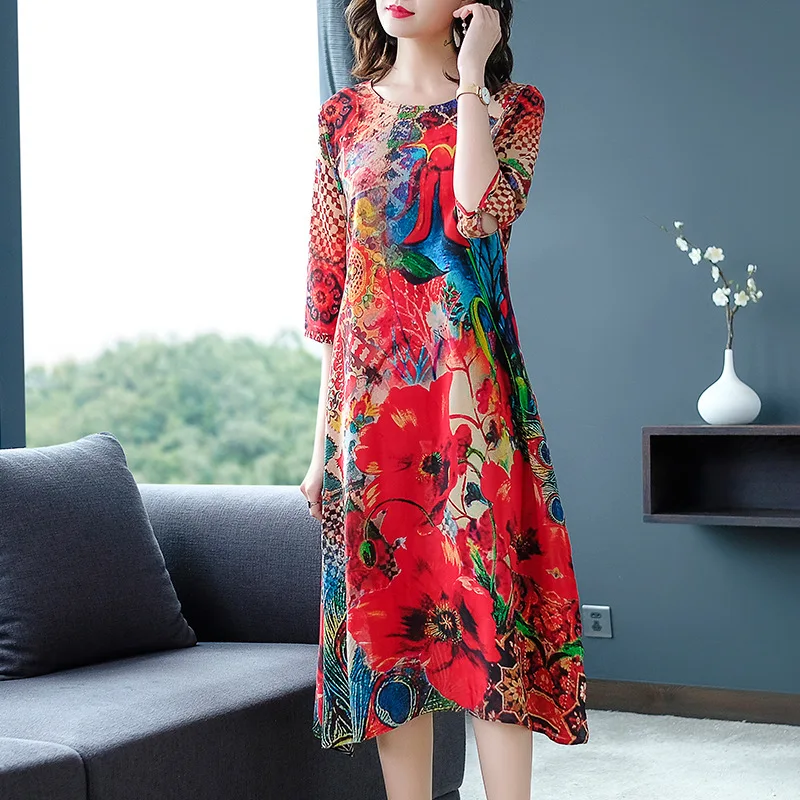 Silk dress 2019 new fashion summer red temperament printed dress large size M-3XL high quality retro elegant vestidos
Silk dress 2019 new fashion summer red temperament printed dress large size M-3XL high quality retro elegant vestidos