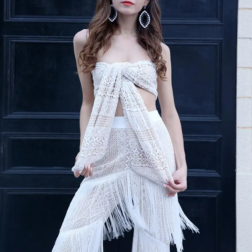 Women Sexy Sleeveless Solid Boob Tube Top Jumpsuits Ladies Evening Party Knee-Length Playsuits Solid Color Tassels Elegant Pant
Women Sexy Sleeveless Solid Boob Tube Top Jumpsuits Ladies Evening Party Knee-Length Playsuits Solid Color Tassels Elegant Pant