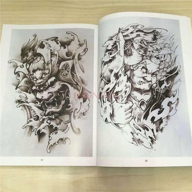 Вышитая книга Новые тату-книги рукопись богов как Koi Ming Wang Fish Tatoo дизайнерское