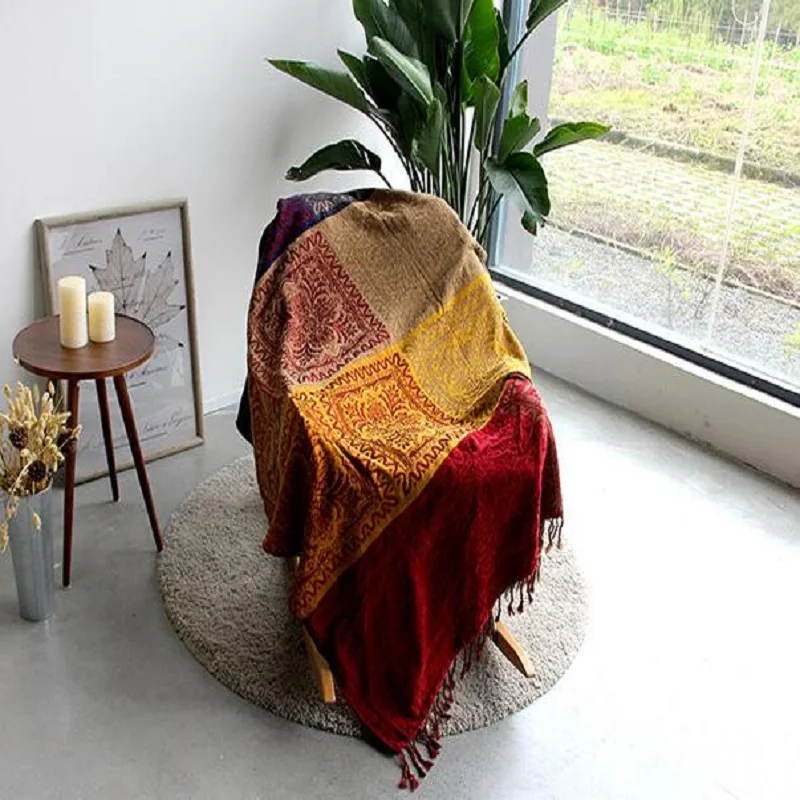 Foreign trade home textile blanket Bohemian leisure blanket Jacquard chenille tassel blanket sofa, lounge chair, floating window
Foreign trade home textile blanket Bohemian leisure blanket Jacquard chenille tassel blanket sofa, lounge chair, floating window