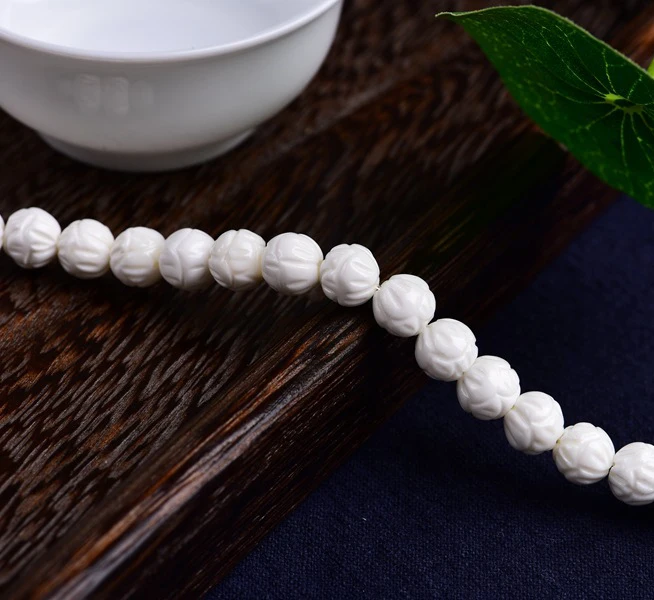 Natural White Lotus Carving Tridacna Shell Stone Buddha Prayer 6/8/10/12mm Beads For Jewelry Making DIY Bracelet
Natural White Lotus Carving Tridacna Shell Stone Buddha Prayer 6/8/10/12mm Beads For Jewelry Making DIY Bracelet