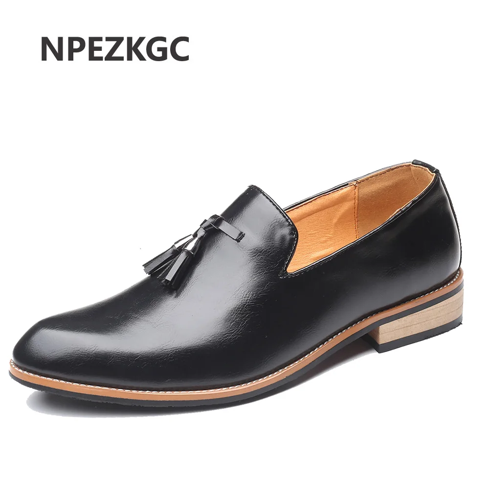 NPEZKGC 2019 NEW Men Dress Shoes Shadow Patent Leather Luxury Fashion Wedding Shoes Men Luxury Oxford Shoes
NPEZKGC 2019 NEW Men Dress Shoes Shadow Patent Leather Luxury Fashion Wedding Shoes Men Luxury Oxford Shoes