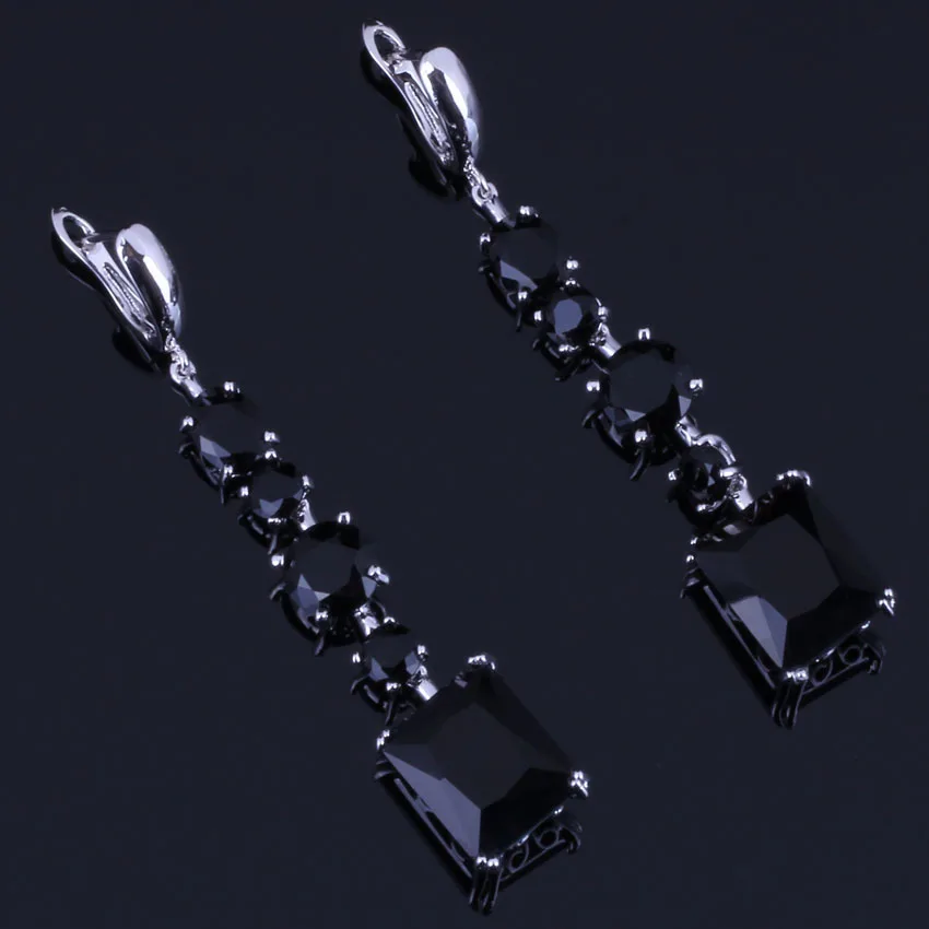 Magic Rectangle Black Cubic Zirconia Silver Plated Drop Dangle Earrings V0836
Magic Rectangle Black Cubic Zirconia Silver Plated Drop Dangle Earrings V0836