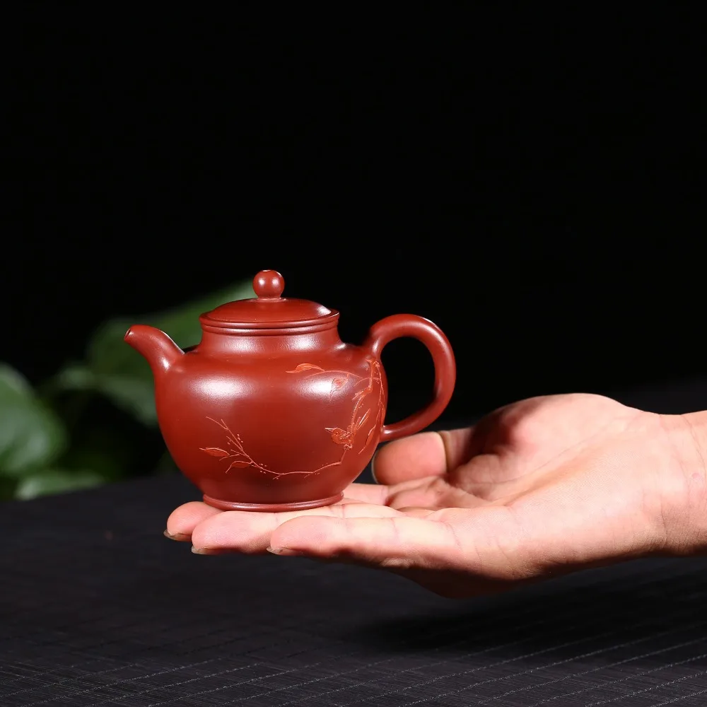 Yixing genuine Zisha Zhu mud Dahongpao mud teapot 200cc famous handmade tea pot
Yixing genuine Zisha Zhu mud Dahongpao mud teapot 200cc famous handmade tea pot