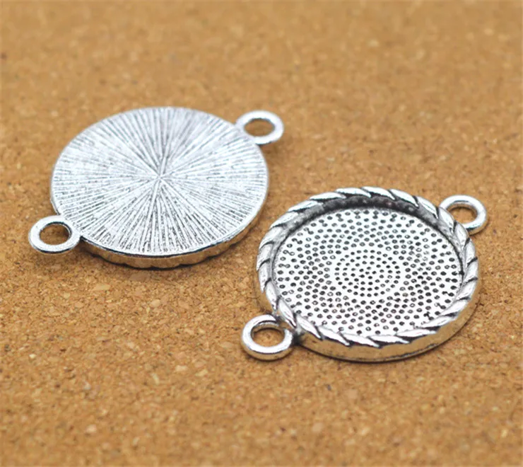 20mm 10pcs/lot Antique Silver and Bronze Plated Classic Simple Style Cabochon Base Setting Charms Pendant necklace findings
20mm 10pcs/lot Antique Silver and Bronze Plated Classic Simple Style Cabochon Base Setting Charms Pendant necklace findings