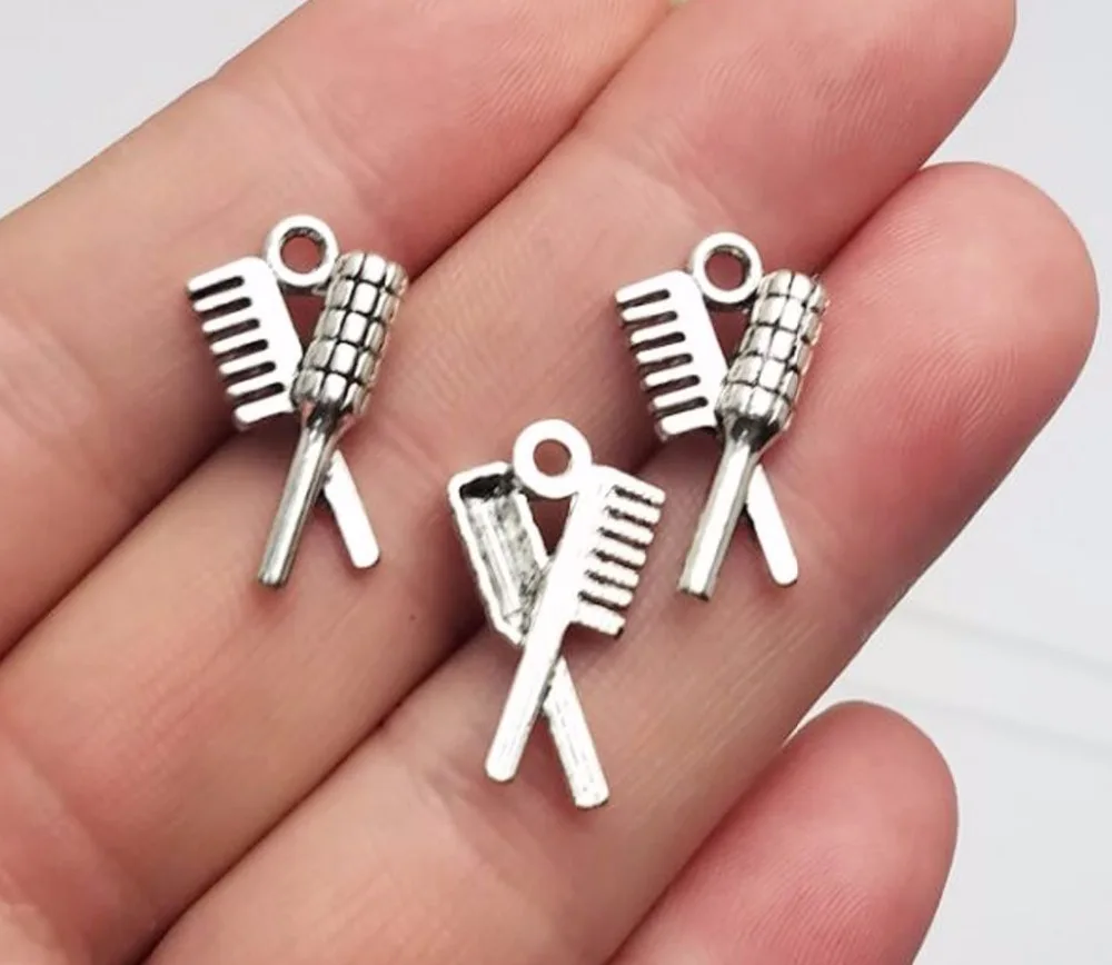 30pcs/lot--20x12mm, Hair Comb chams,Antique silver plated Hair Comb And Brush charms,DIY supplies,Jewelry accessories
30pcs/lot--20x12mm, Hair Comb chams,Antique silver plated Hair Comb And Brush charms,DIY supplies,Jewelry accessories