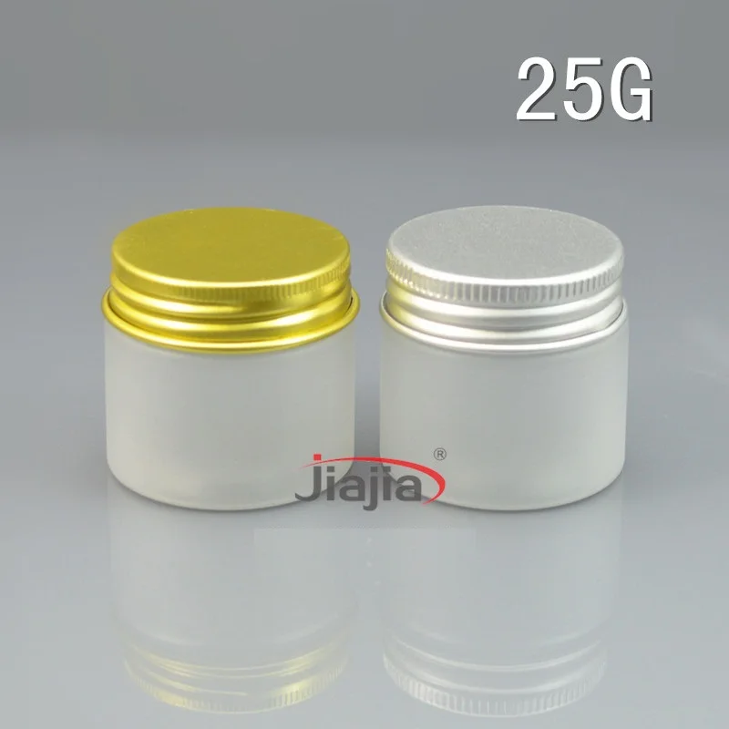 25 grams clear frosted PET Cosmetic Jar with silver/gold aluminum lid,25ml Sample Container,25G Cream Jars/eye cream jar.
25 grams clear frosted PET Cosmetic Jar with silver/gold aluminum lid,25ml Sample Container,25G Cream Jars/eye cream jar.