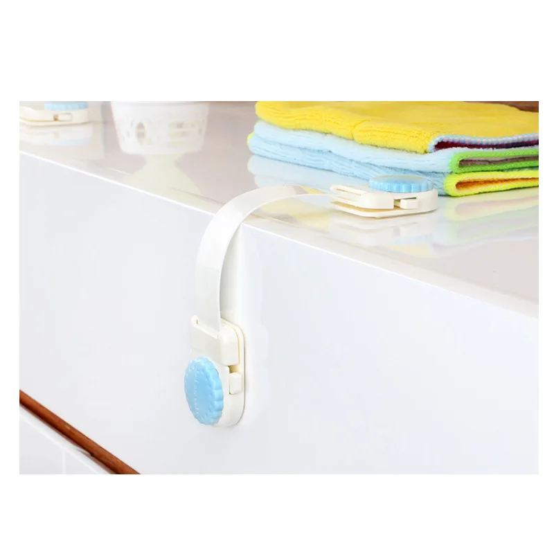 1Pcs 20.5cm Plastic Protection Safety Lock Child Lock Protection of Children Locking Doors for Children's Safety Kids Safety
1Pcs 20.5cm Plastic Protection Safety Lock Child Lock Protection of Children Locking Doors for Children's Safety Kids Safety