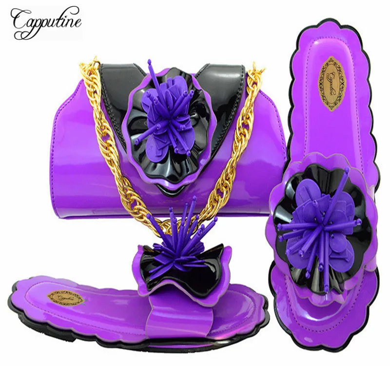 Latest Italian Decorated And Flowers Shoes With Matching Bags 2018 African Women Low Heels Shoes And Bag Set
Latest Italian Decorated And Flowers Shoes With Matching Bags 2018 African Women Low Heels Shoes And Bag Set