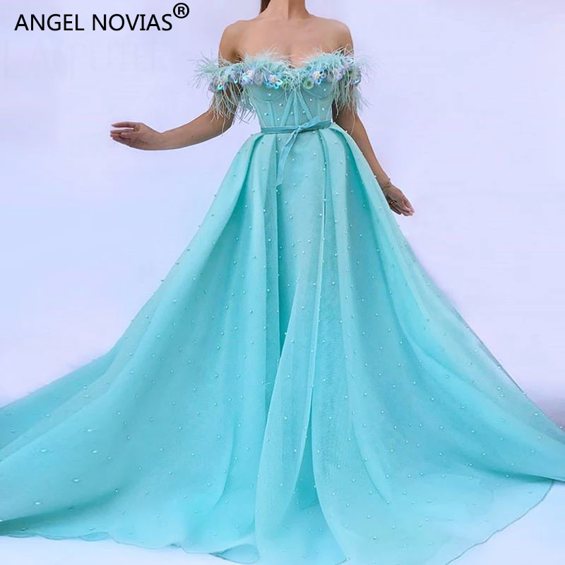 ANGEL NOVIAS Long Feather Robe Evening Dresses 2020 A Line Blue Abendkleider Saudi Arabic Prom Gown with Pearls
ANGEL NOVIAS Long Feather Robe Evening Dresses 2020 A Line Blue Abendkleider Saudi Arabic Prom Gown with Pearls