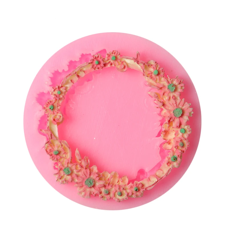 Sunflower Garland Silicone Mold Resin Craft DIY Mould Tools for Jewelry Pendant Charm Necklace Making Decorating
Sunflower Garland Silicone Mold Resin Craft DIY Mould Tools for Jewelry Pendant Charm Necklace Making Decorating