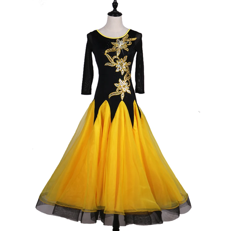 2019 New ballroom dance competition dresses yellow Ballroom dance costumes spandex standard ballroom dress for women
2019 New ballroom dance competition dresses yellow Ballroom dance costumes spandex standard ballroom dress for women