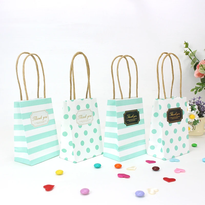 AVEBIEN Event Party Supplies 20pcs/set New Creative Small Gift Bag with Handles Wedding Decoration Paper Gift Bag for Jewelry
AVEBIEN Event Party Supplies 20pcs/set New Creative Small Gift Bag with Handles Wedding Decoration Paper Gift Bag for Jewelry
