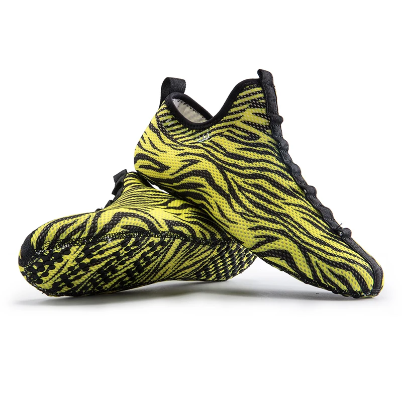 ONEMIX 2021 Spring Newest Women Multifunction Sock Shoes Men Casual Indoor Slippers Breathable Mesh Quick Dry Light Yoga Shoes
ONEMIX 2021 Spring Newest Women Multifunction Sock Shoes Men Casual Indoor Slippers Breathable Mesh Quick Dry Light Yoga Shoes