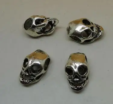 Zinc alloy pendant jewelry accessories diy handmade material charms skull The hole is 4.5 mm
Zinc alloy pendant jewelry accessories diy handmade material charms skull The hole is 4.5 mm
