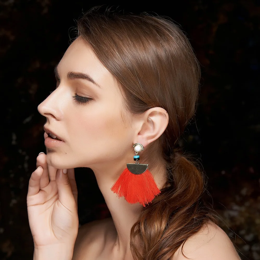 ISINYEE Bohemian Silk Rope Tassel Earrings For Women Handmade Ethnic Hanging Earring Fashion Female Dangle Ear Statement Jewelry
ISINYEE Bohemian Silk Rope Tassel Earrings For Women Handmade Ethnic Hanging Earring Fashion Female Dangle Ear Statement Jewelry