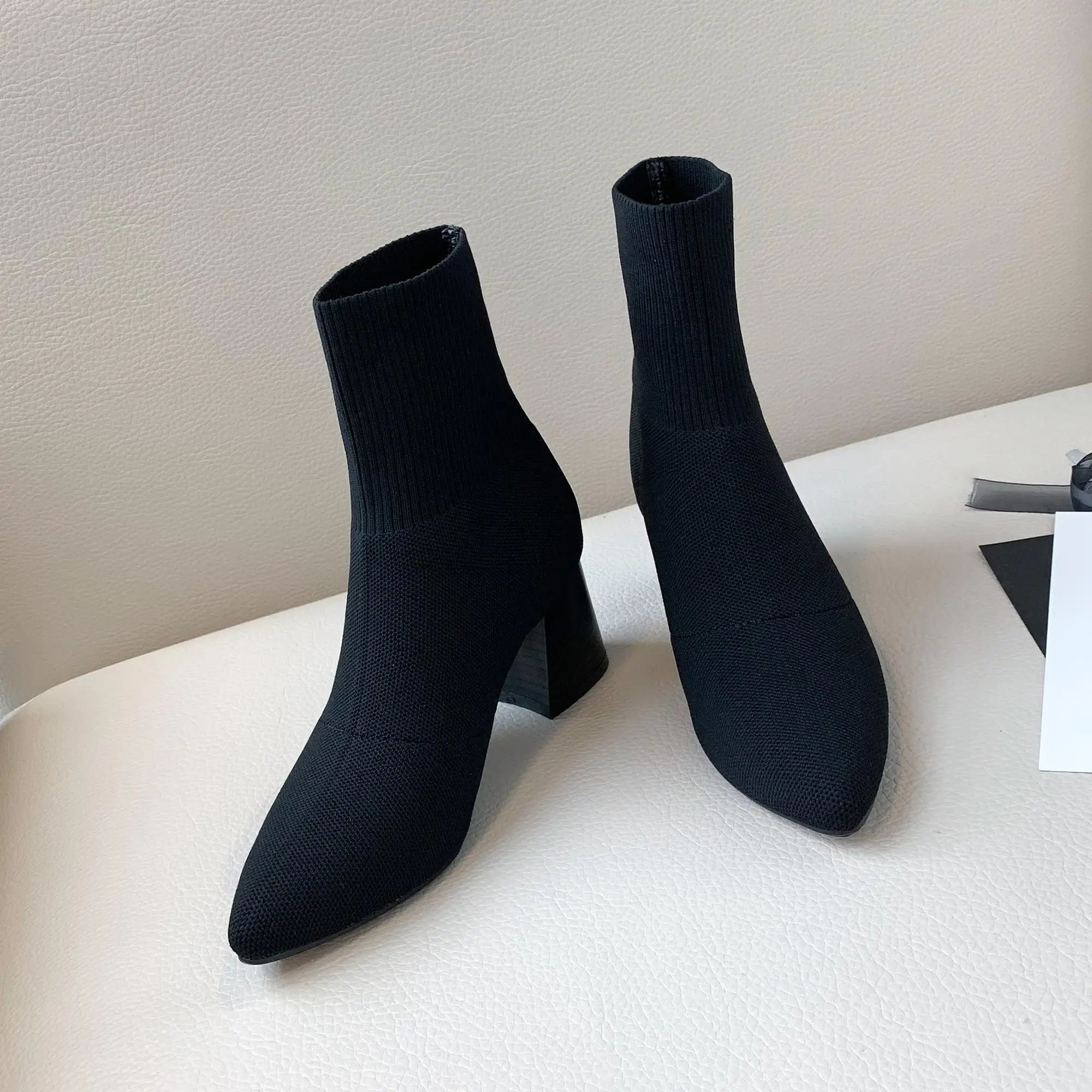 Lenkisen knitting high heels pointed toe keep warm winter shoes sweet gentlewomen high street fashion European ankle boots L08
Lenkisen knitting high heels pointed toe keep warm winter shoes sweet gentlewomen high street fashion European ankle boots L08