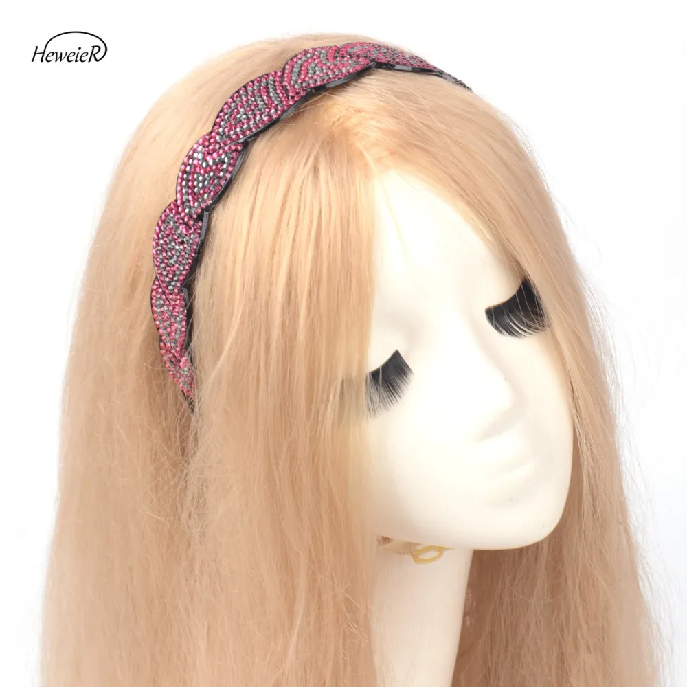 Lady Women Plastic Wide Teeth Rhinestones Crystal Hair Hoop Hairbands Headband Hairpiece Hoop Clips Headdress New Accessory
Lady Women Plastic Wide Teeth Rhinestones Crystal Hair Hoop Hairbands Headband Hairpiece Hoop Clips Headdress New Accessory