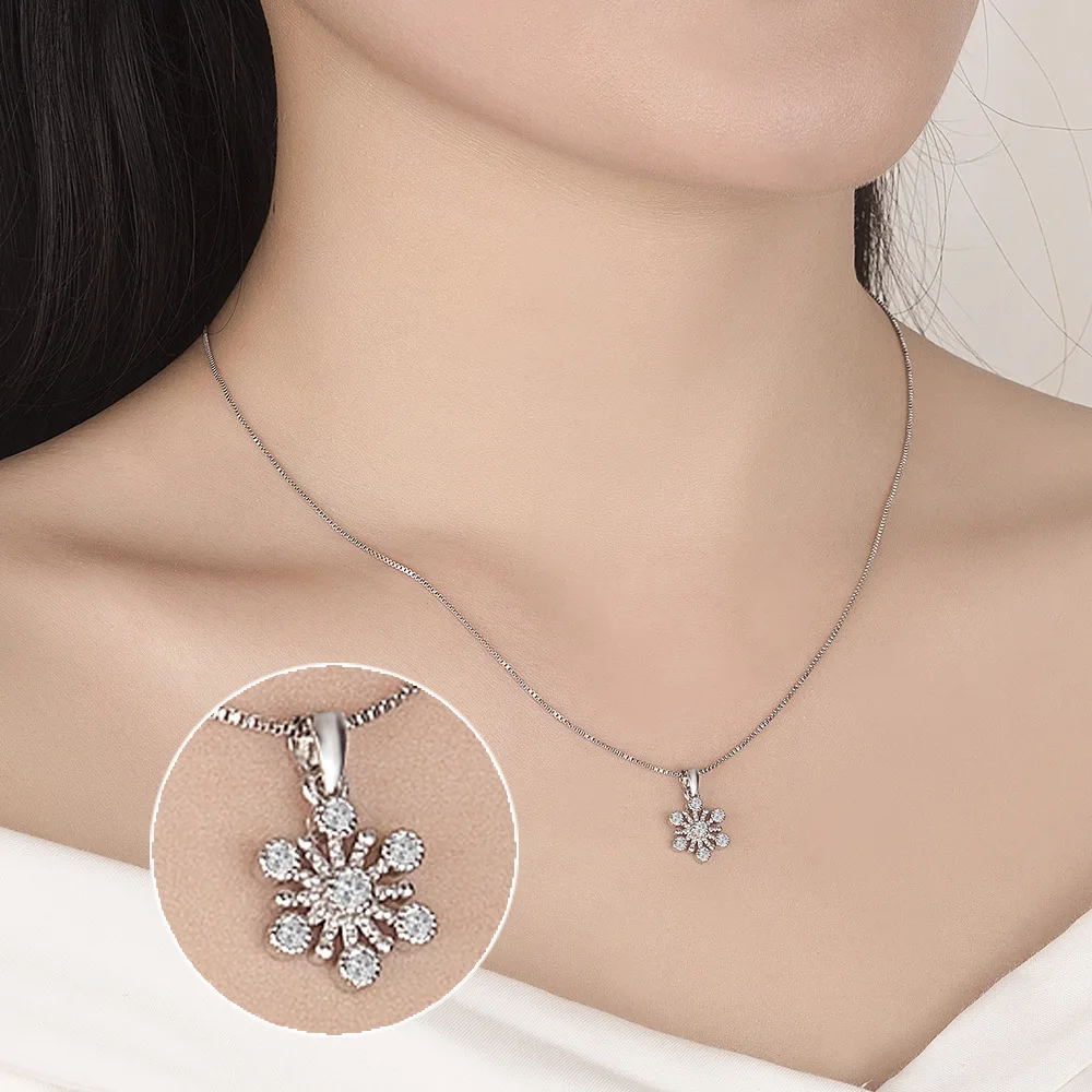 YAOLOGE 925 Sterling Silver New Temperament Zircon Crystal Flower Pendant Necklace Ladies Simple Fashion Daily Jewelry Necklace
YAOLOGE 925 Sterling Silver New Temperament Zircon Crystal Flower Pendant Necklace Ladies Simple Fashion Daily Jewelry Necklace