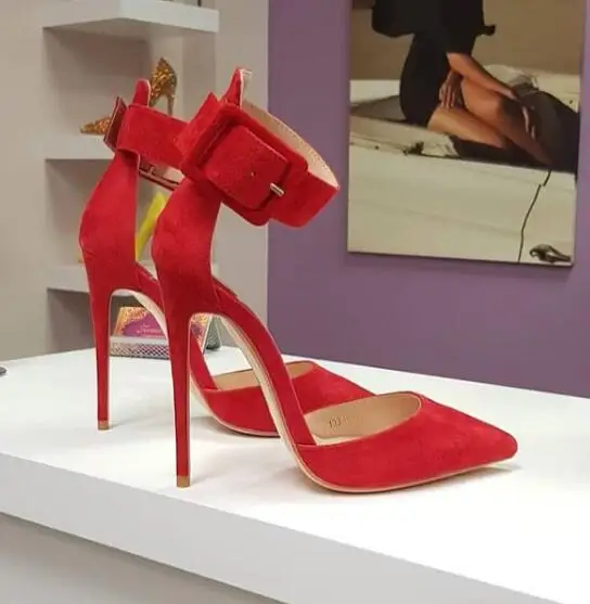 Moraima Snc Sexy Pointed Toe High Heel Sandal for Woman Summer Cutouts Thin Heels Shoes Ankle Strap Stiletto Heels Red Black
Moraima Snc Sexy Pointed Toe High Heel Sandal for Woman Summer Cutouts Thin Heels Shoes Ankle Strap Stiletto Heels Red Black