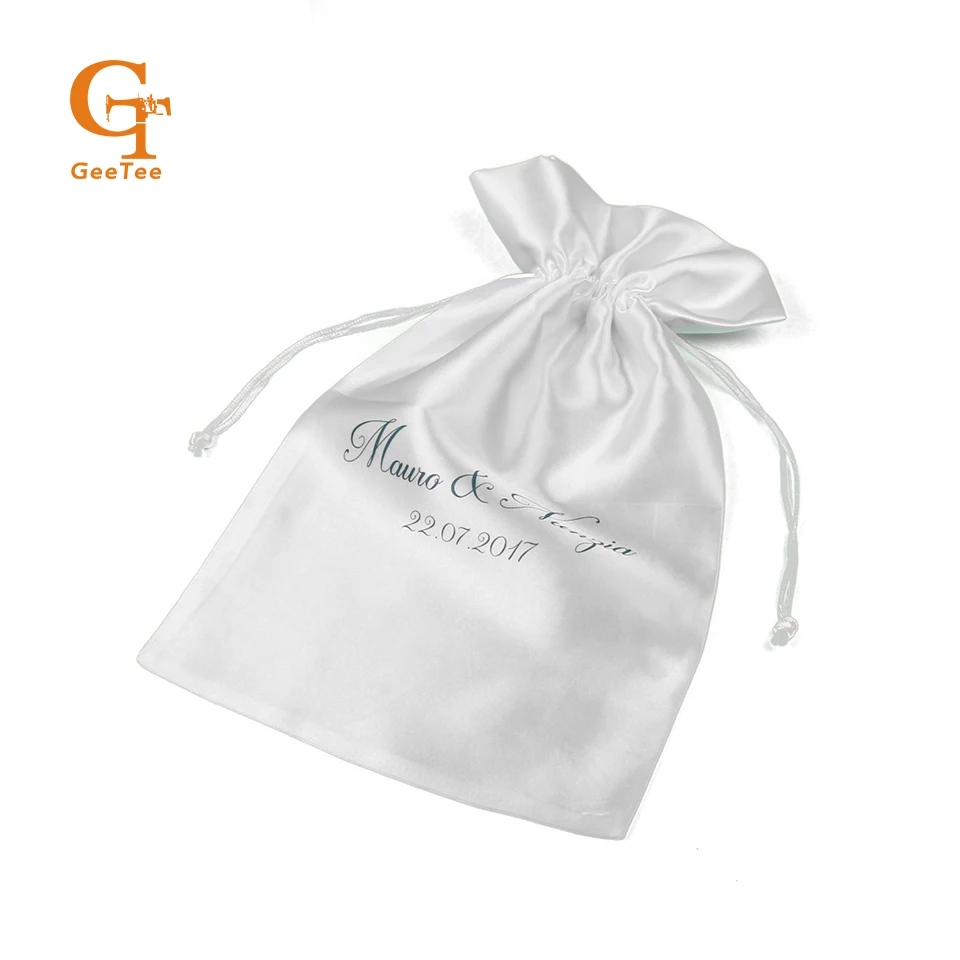 custom name and date wedding merry gift favor satin packaging bag, personality party favor draw string packing silk packing bags
custom name and date wedding merry gift favor satin packaging bag, personality party favor draw string packing silk packing bags