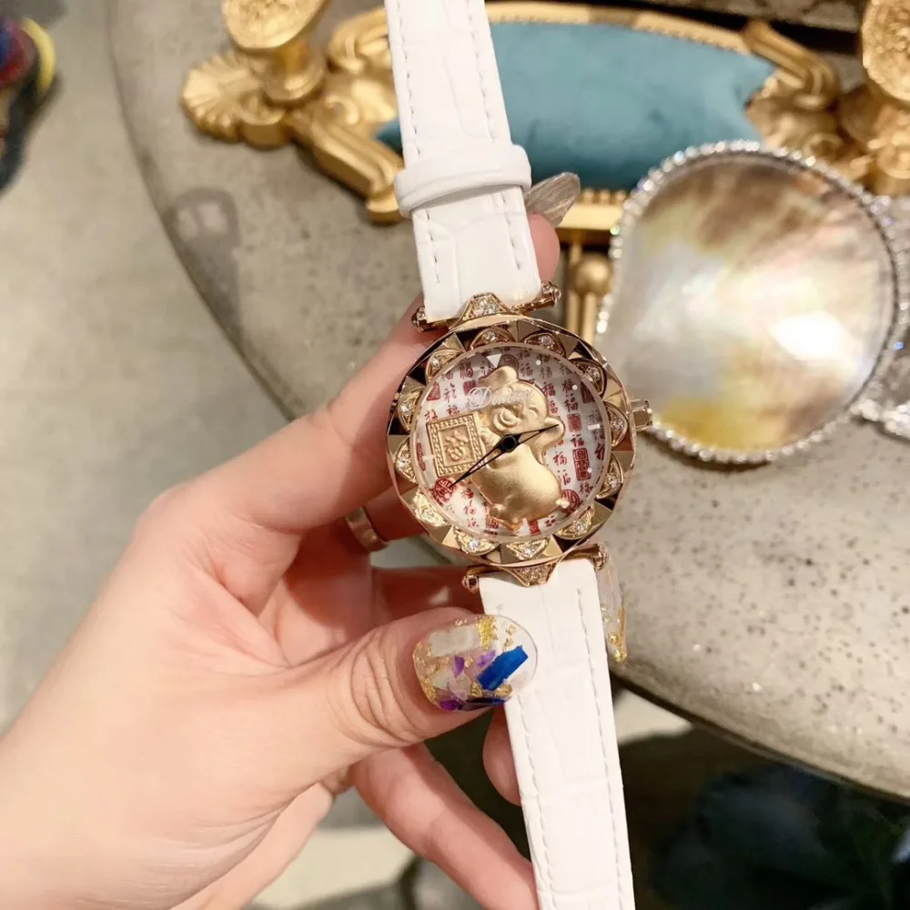 China Culture Lucky Pig Spinning Watches Golden Animal GOOD LUCK Rotating Watch Blessing Words FU Fashion Wrist watch Crystals
China Culture Lucky Pig Spinning Watches Golden Animal GOOD LUCK Rotating Watch Blessing Words FU Fashion Wrist watch Crystals