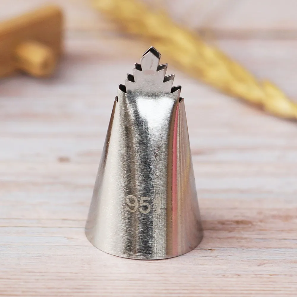 #951 Large Size Leaves Nozzles Cake Decoration Baking Tools Stainless Steel Icing Piping Nozzle Cream Tip for Cupcake Pastry
#951 Large Size Leaves Nozzles Cake Decoration Baking Tools Stainless Steel Icing Piping Nozzle Cream Tip for Cupcake Pastry