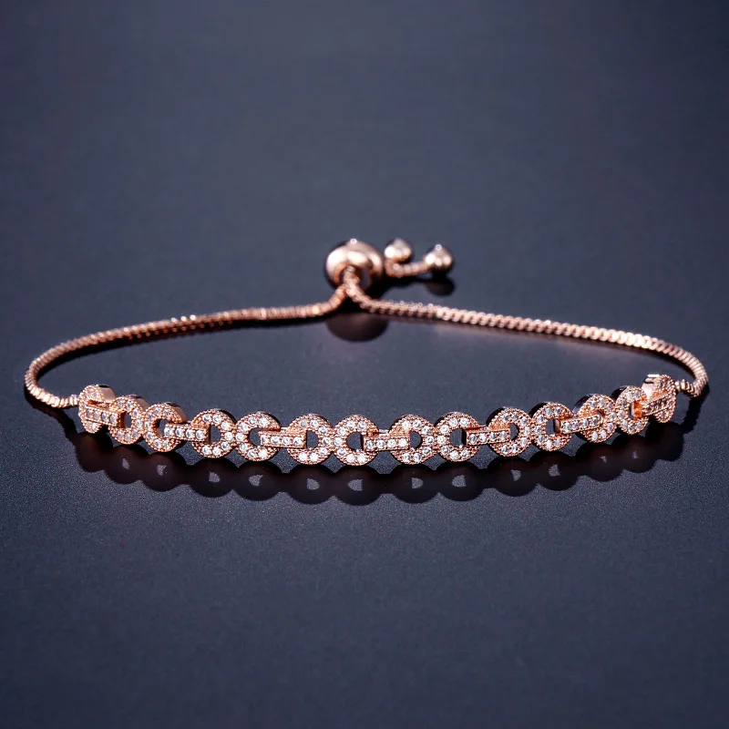 New European Full Mirco Cubic Zircon Noble High Quality Adjustable Bracelet For Women Wedding Party Jewelry Accessories
New European Full Mirco Cubic Zircon Noble High Quality Adjustable Bracelet For Women Wedding Party Jewelry Accessories