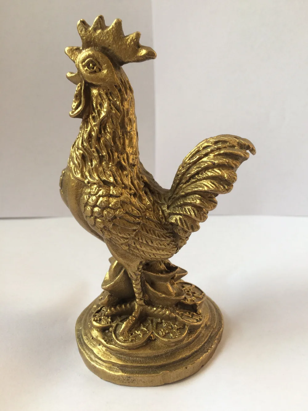 chinese fengshui brass wealth money coin yuanbao animal Chicken Rooster statue metal handicraft
chinese fengshui brass wealth money coin yuanbao animal Chicken Rooster statue metal handicraft