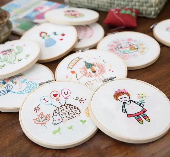 With bamboo hoop Fairy tale Ribbon embroidery kit flowers small pictures canvas fabric embroidery needlework home decoration
With bamboo hoop Fairy tale Ribbon embroidery kit flowers small pictures canvas fabric embroidery needlework home decoration