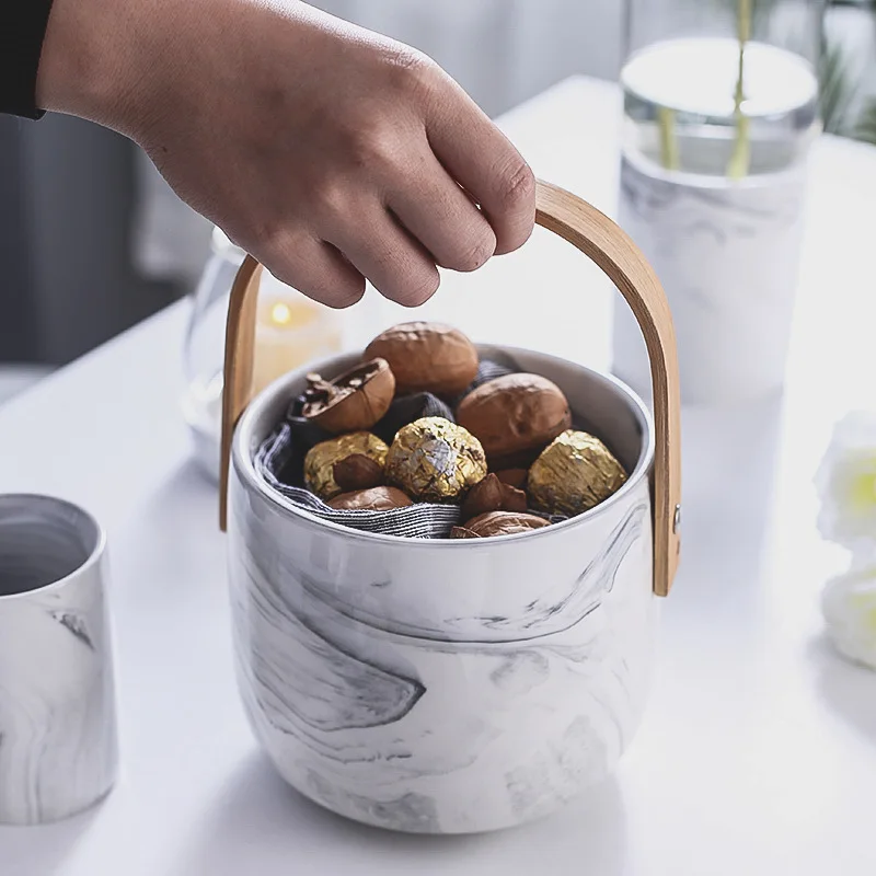 Nordic Storage Pots Ceramic Boxes Jar Organization Box Large Capacity Container with Wooden Handle Kitchen Containers
Nordic Storage Pots Ceramic Boxes Jar Organization Box Large Capacity Container with Wooden Handle Kitchen Containers