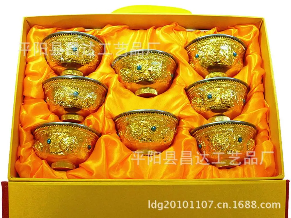 Buddhist supplies exquisite gilt copper eight auspicious seven water and eight bowls of stainless steel belt for wholesale
Buddhist supplies exquisite gilt copper eight auspicious seven water and eight bowls of stainless steel belt for wholesale