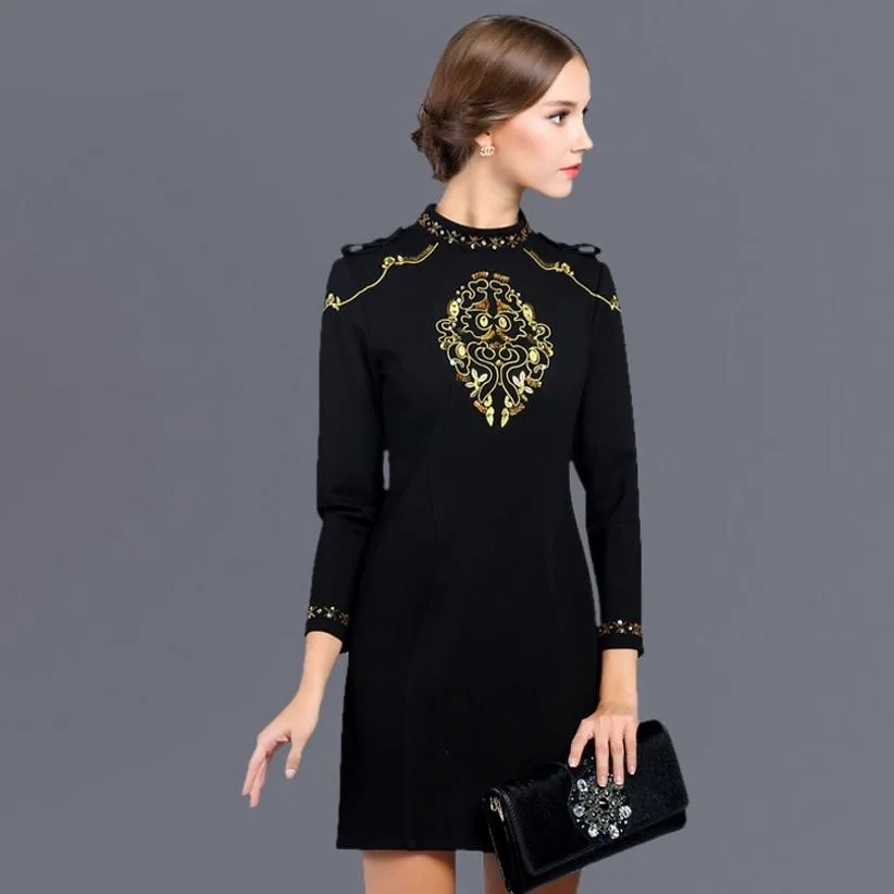 Wholesale new fashion brand high-quality beading velvet dress women's long-sleeved beaded solid color velvet dress w1636
Wholesale new fashion brand high-quality beading velvet dress women's long-sleeved beaded solid color velvet dress w1636