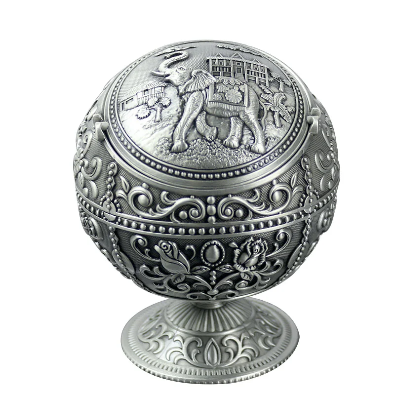 European ashtray covered fashion creative personality trend multi-purpose living room home retro ashtray with lid ornaments
European ashtray covered fashion creative personality trend multi-purpose living room home retro ashtray with lid ornaments