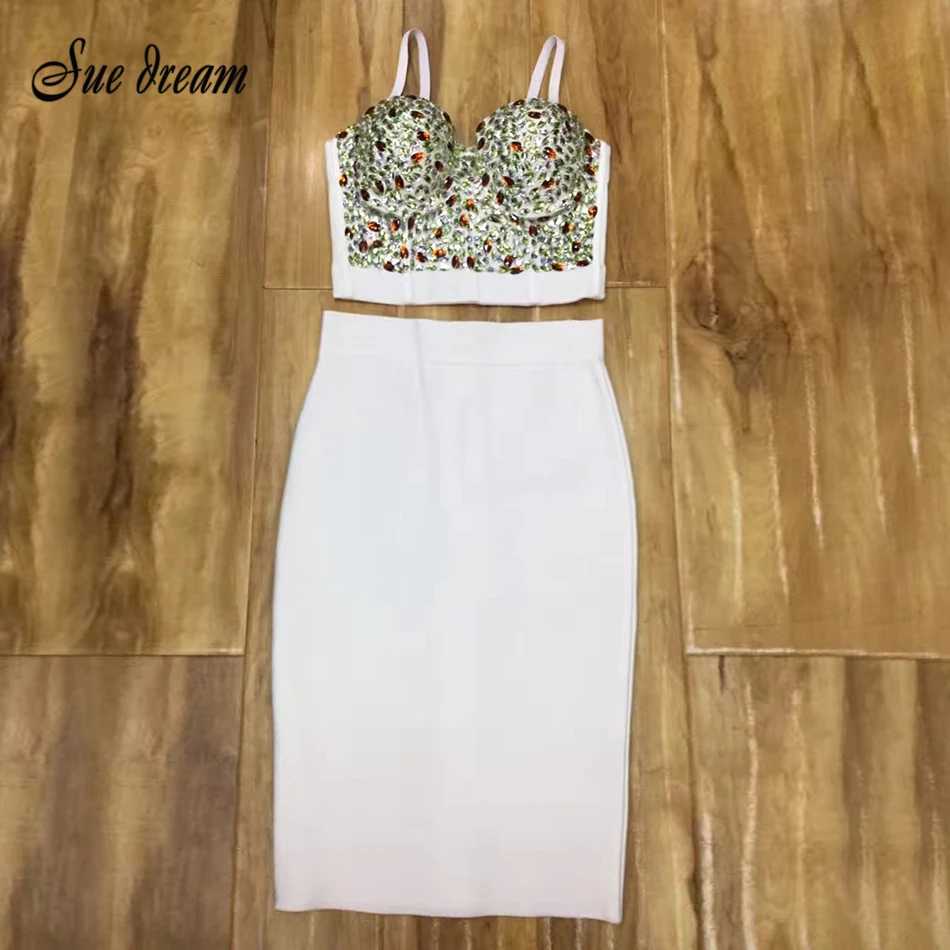 2020 Summer New High Quality Sexy Halter Black And White Women's 2 Piece Two-Piece Beaded Bandage Dress Knitted Elastic Designer
2020 Summer New High Quality Sexy Halter Black And White Women's 2 Piece Two-Piece Beaded Bandage Dress Knitted Elastic Designer