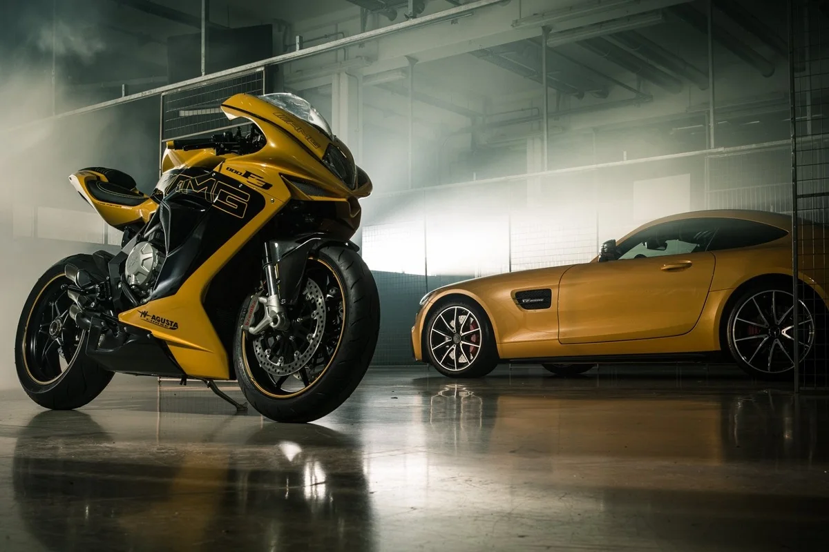 Итальянские желтые Superbike мВ Agusta автомобиля PMD147 изготовленная на заказ Печать