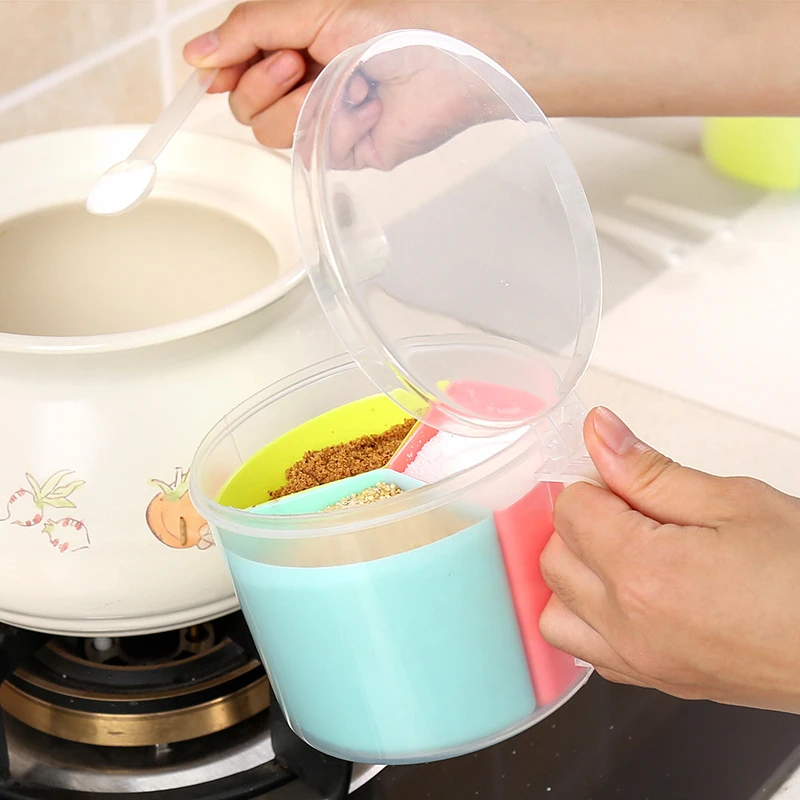 Cute Multi-grid Spice Jar Seasoning Box Creative Multipurpose Kitchen Transparent Spice Salt Pepper Round Spoon Storage Bottles
Cute Multi-grid Spice Jar Seasoning Box Creative Multipurpose Kitchen Transparent Spice Salt Pepper Round Spoon Storage Bottles