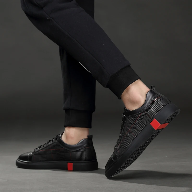 Men Walking Shoes Formal Dress Footwear Comfortable Male Non-Slip Leather Shoes Lace-Up Black Plus Size High Quality Sneakers
Men Walking Shoes Formal Dress Footwear Comfortable Male Non-Slip Leather Shoes Lace-Up Black Plus Size High Quality Sneakers