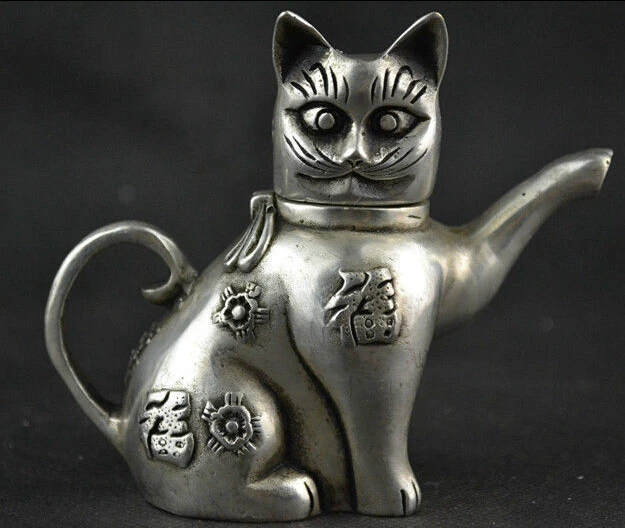 Chinese Collectible Decorate Handwork Old Tibet silver carving cat Lucky tea pot
Chinese Collectible Decorate Handwork Old Tibet silver carving cat Lucky tea pot